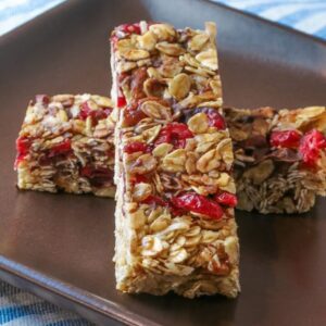 Cranberry granola bars